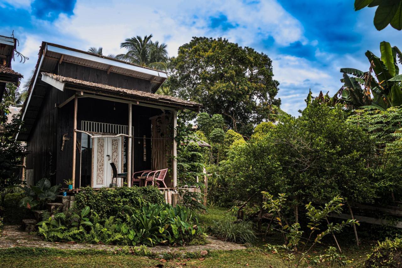 Sanctum Una Una Eco Dive Resort Pulau Unauna Eksteriør bilde