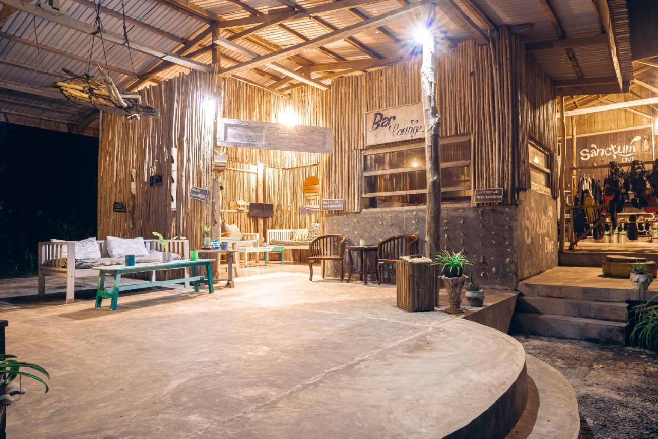 Sanctum Una Una Eco Dive Resort Pulau Unauna Eksteriør bilde