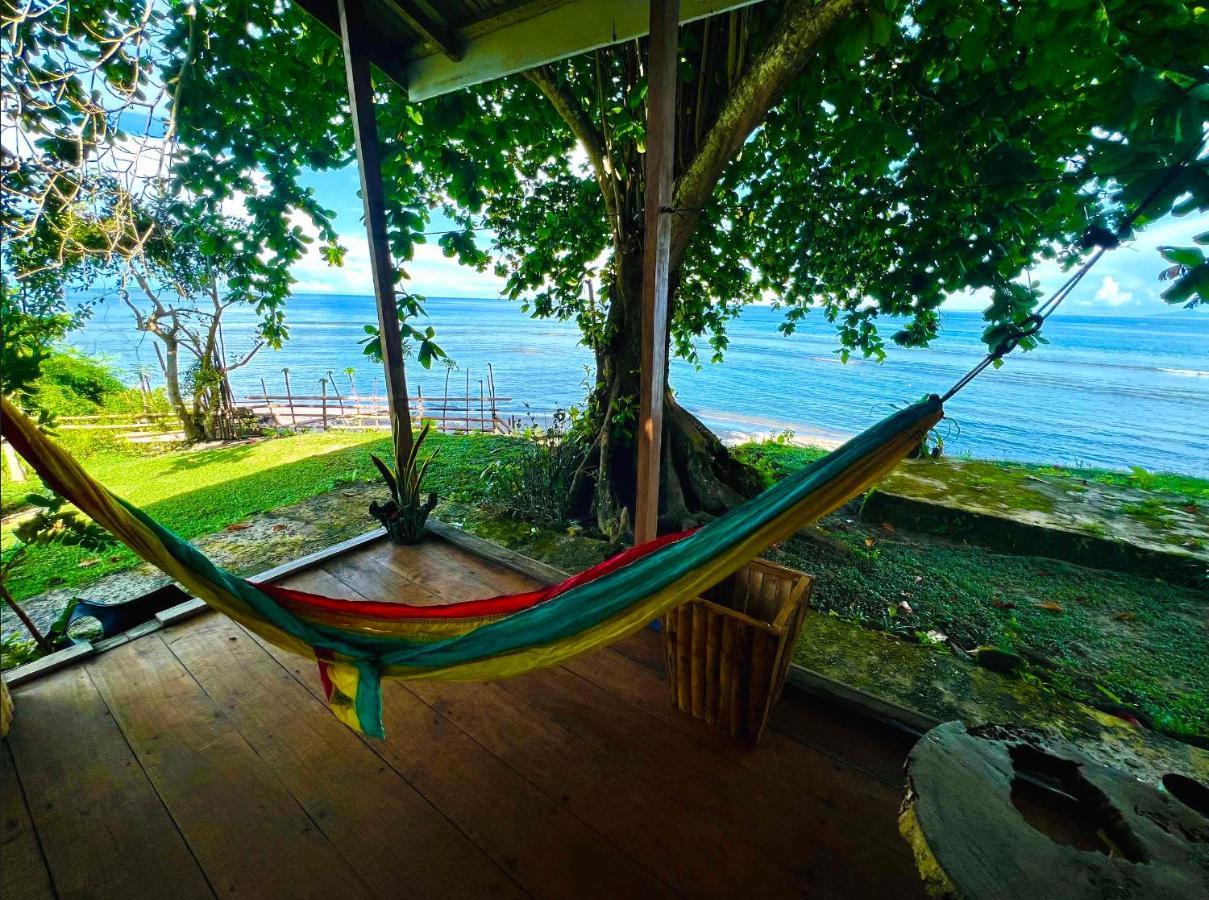 Sanctum Una Una Eco Dive Resort Pulau Unauna Eksteriør bilde