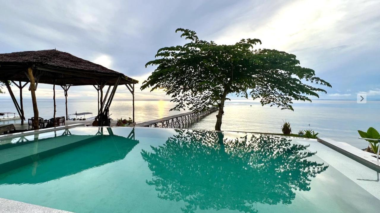 Sanctum Una Una Eco Dive Resort Pulau Unauna Eksteriør bilde
